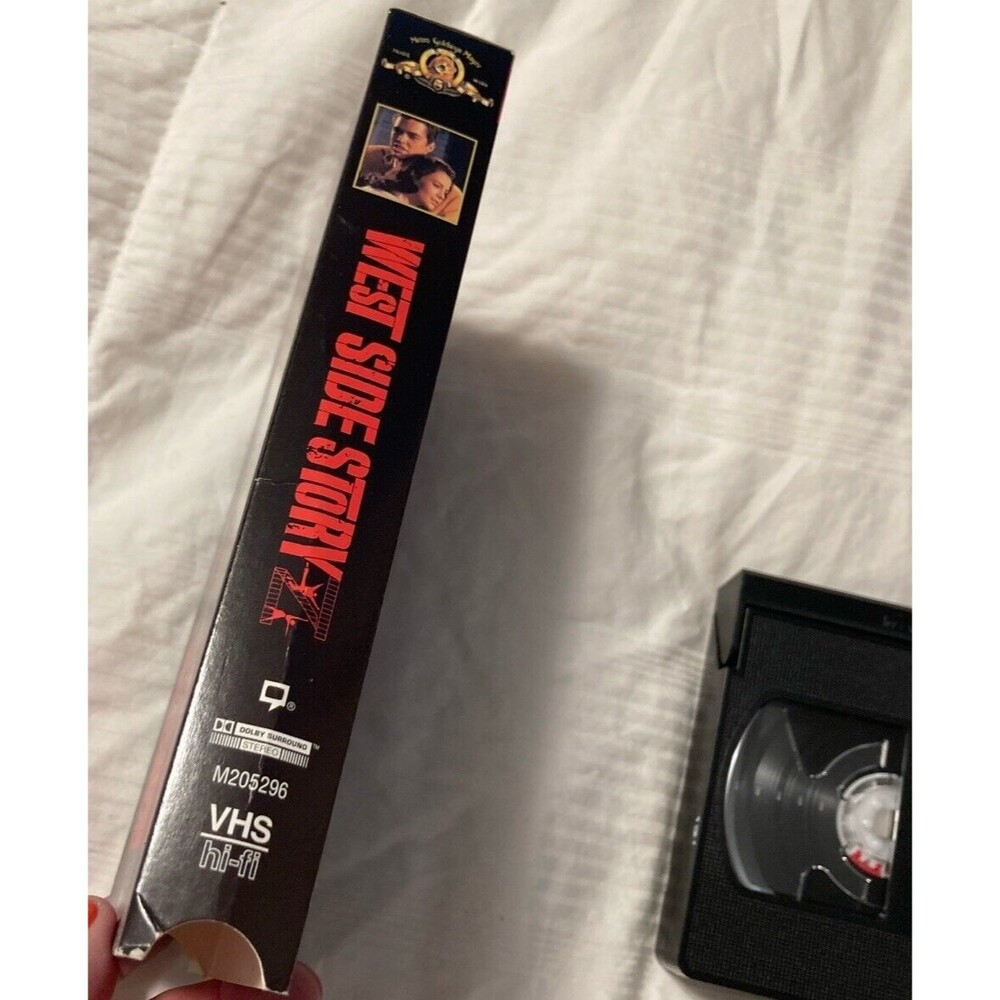 West Side Story VHS 1961 Musical Movie Natalie Wood, Richard Beymer Award Winner - Picture 5 of 11